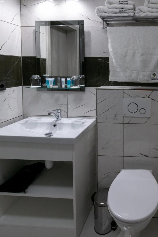 ליברץ Wellness Hotel Edelweiss מראה חיצוני תמונה